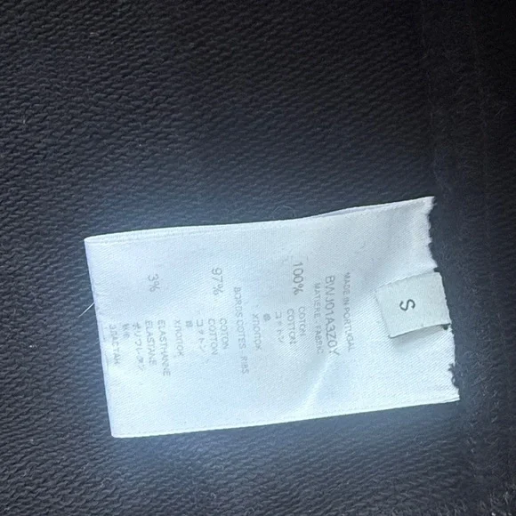 Givenchy Black Logo Cropped Sweatshirt - Picture 4 of 4